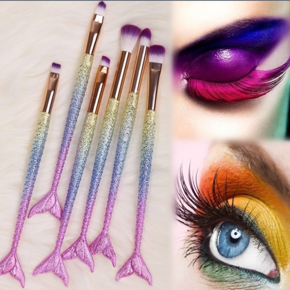 Set of 6 mermaid makeup brushes!!